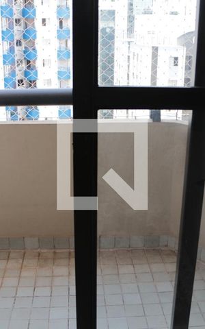 Apartamento para alugar com 94m², 3 quartos e 2 vagasSacada