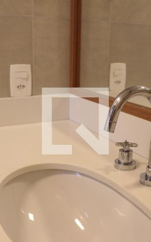 Apartamento para alugar com 94m², 3 quartos e 2 vagasBanheiro da Suíte
