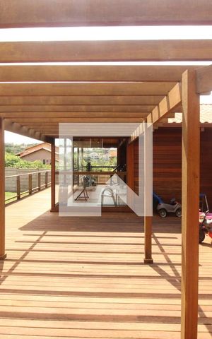 Casa de condomínio à venda com 700m², 4 quartos e 6 vagasÁrea externa