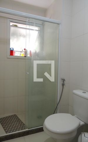 Apartamento para alugar com 110m², 3 quartos e 2 vagas Apartamento para alugar com 110m², 3 quartos e 2 vagasBanheiro da Suíte 1