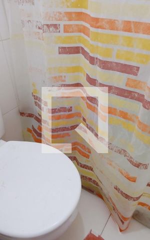 Apartamento para alugar com 110m², 3 quartos e 2 vagas Apartamento para alugar com 110m², 3 quartos e 2 vagasBanheiro de serviço