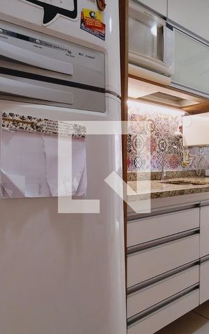Apartamento para alugar com 110m², 3 quartos e 2 vagas Apartamento para alugar com 110m², 3 quartos e 2 vagasCozinha - Armários