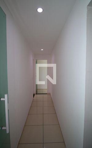Apartamento para alugar com 85m², 2 quartos e sem vagaCorredor