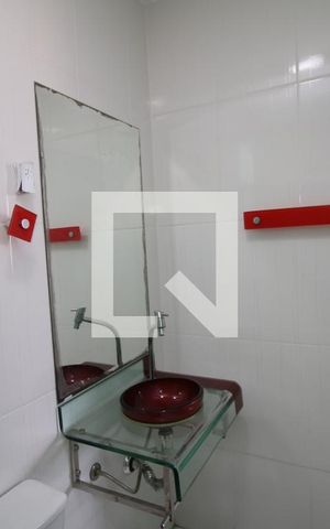 Apartamento para alugar com 85m², 2 quartos e sem vagaBanheiro Social