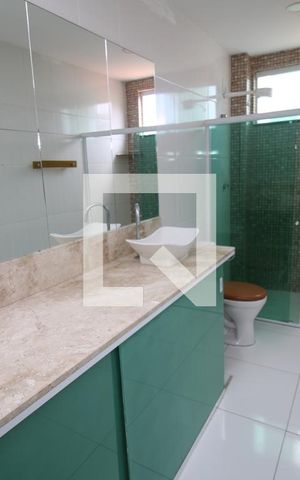 Apartamento para alugar com 85m², 2 quartos e sem vagaBanheiro da Suíte 2