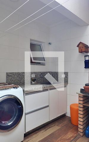 Casa à venda com 95m², 3 quartos e 2 vagasÁrea de Serviço