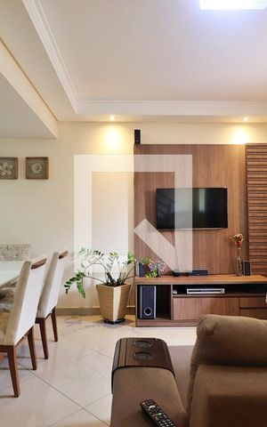 Casa à venda com 95m², 3 quartos e 2 vagasSala