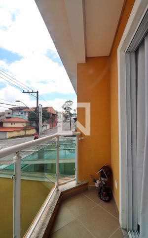 Casa à venda com 95m², 3 quartos e 2 vagasSuíte 1 - Varanda do Quarto  3