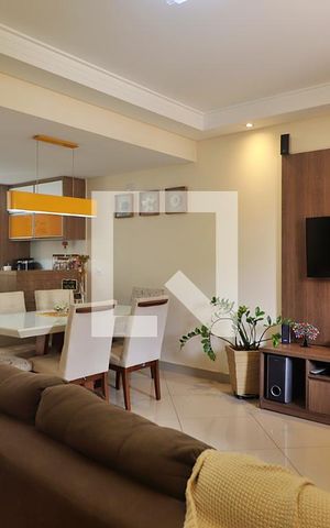 Casa à venda com 95m², 3 quartos e 2 vagasSala