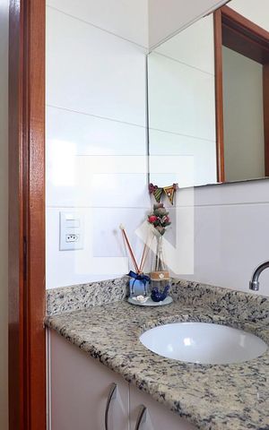 Casa à venda com 95m², 3 quartos e 2 vagasBanheiro Social