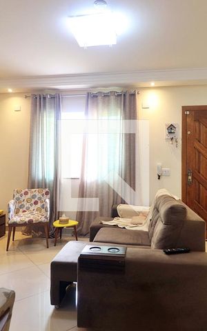 Casa à venda com 95m², 3 quartos e 2 vagasSala