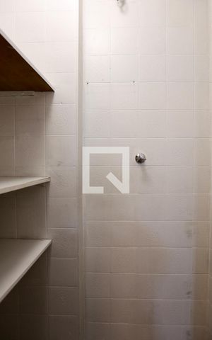 Apartamento para alugar com 45m², 1 quarto e 1 vaga Apartamento para alugar com 45m², 1 quarto e 1 vagaQuarto de Serviço