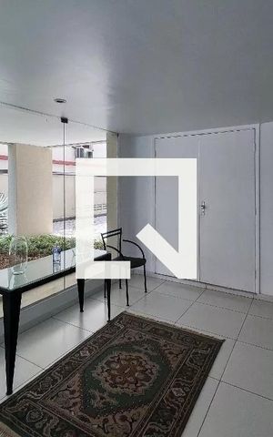 Apartamento para alugar com 45m², 1 quarto e 1 vaga Apartamento para alugar com 45m², 1 quarto e 1 vagaHall
