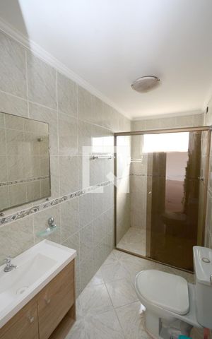 Apartamento para alugar com 81m², 2 quartos e 2 vagasBanheiro