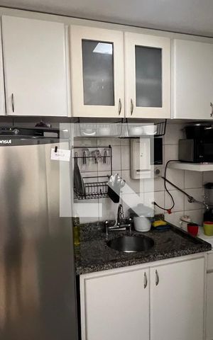 Apartamento para alugar com 40m², 1 quarto e 1 vaga Apartamento para alugar com 40m², 1 quarto e 1 vagaCozinha - Armários
