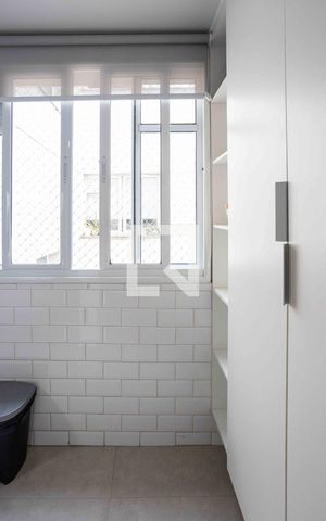 Apartamento à venda com 184m², 2 quartos e 1 vagaÁrea de Serviço