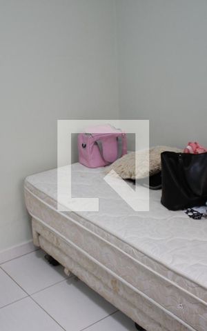 Casa à venda com 120m², 3 quartos e 2 vagasQuarto