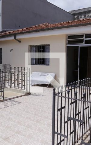 Casa à venda com 240m², 4 quartos e 3 vagasVaranda