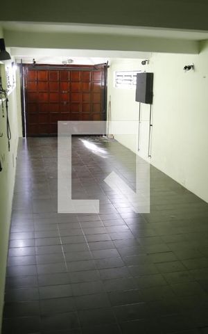 Casa à venda com 240m², 4 quartos e 3 vagasGaragem