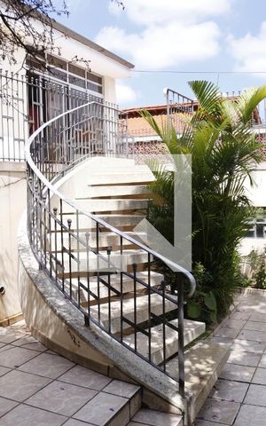 Casa à venda com 240m², 4 quartos e 3 vagasJardim