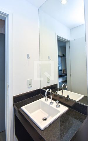 Studio para alugar com 32m², 1 quarto e 1 vaga Studio para alugar com 32m², 1 quarto e 1 vagaBanheiro