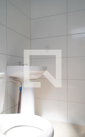 Apartamento à venda com 42m², 2 quartos e 1 vaga Apartamento à venda com 42m², 2 quartos e 1 vagaBanheiro