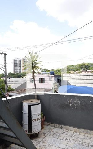 Casa à venda com 180m², 4 quartos e 2 vagasSacada