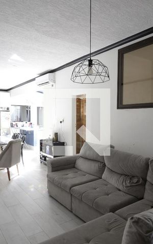 Casa à venda com 180m², 4 quartos e 2 vagasSala