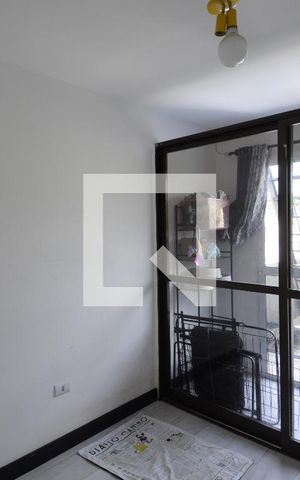 Casa à venda com 180m², 4 quartos e 2 vagasEscritório