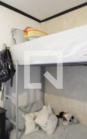 Casa à venda com 180m², 4 quartos e 2 vagasQuarto 2