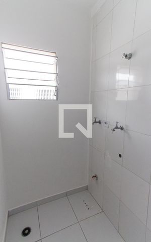 Casa de condomínio para alugar com 35m², 1 quarto e sem vagaCozinha e Área de Serviço