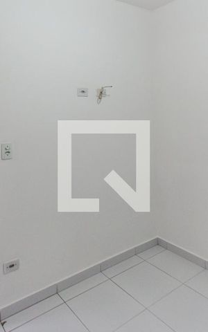 Casa de condomínio para alugar com 35m², 1 quarto e sem vagaQuarto  