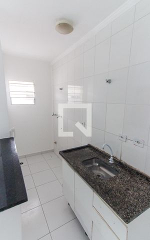 Casa de condomínio para alugar com 35m², 1 quarto e sem vagaCozinha e Área de Serviço