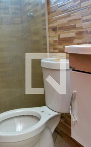 Apartamento para alugar com 75m², 1 quarto e sem vaga Apartamento para alugar com 75m², 1 quarto e sem vagaBanheiro da Suíte