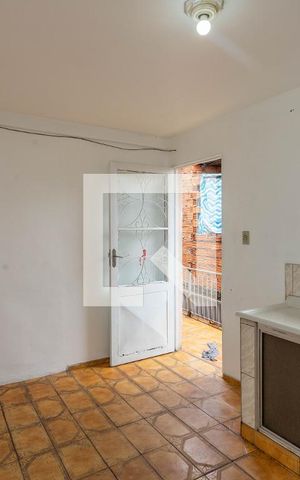 Casa à venda com 248m², 5 quartos e 3 vagas Casa à venda com 248m², 5 quartos e 3 vagasCasa 2 - cozinha