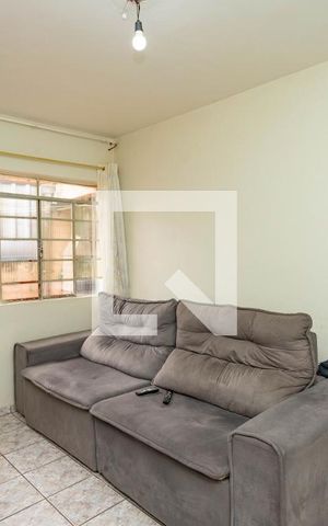 Casa à venda com 248m², 5 quartos e 3 vagas Casa à venda com 248m², 5 quartos e 3 vagasCasa 1 - sala