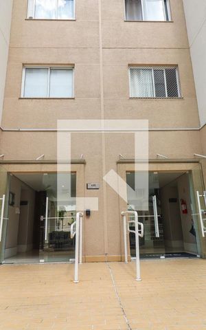 Apartamento para alugar com 75m², 3 quartos e 1 vagaFachada do bloco