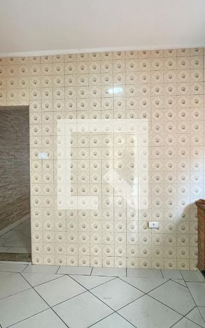 Casa à venda com 150m², 3 quartos e 3 vagas Casa à venda com 150m², 3 quartos e 3 vagasCozinha