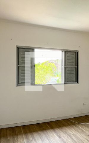 Casa à venda com 150m², 3 quartos e 3 vagas Casa à venda com 150m², 3 quartos e 3 vagasQuarto 1