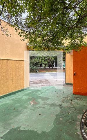 Casa à venda com 150m², 3 quartos e 3 vagas Casa à venda com 150m², 3 quartos e 3 vagasQuintal