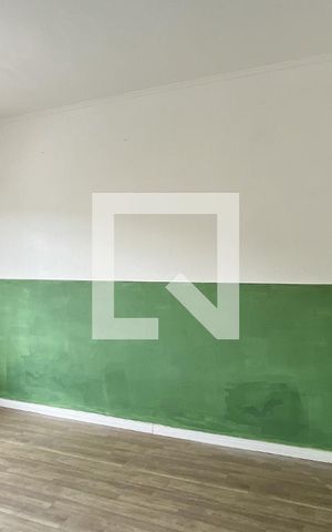 Casa à venda com 150m², 3 quartos e 3 vagas Casa à venda com 150m², 3 quartos e 3 vagasSuíte