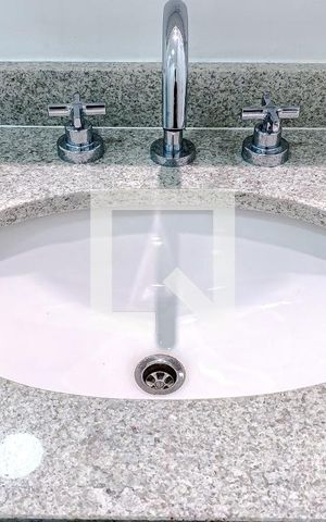 Apartamento para alugar com 29m², 1 quarto e sem vagaBanheiro da Suíte