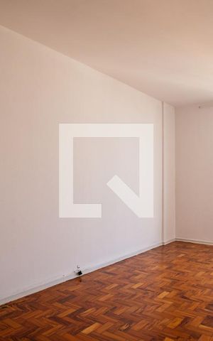 Studio para alugar com 30m², 1 quarto e sem vaga Studio para alugar com 30m², 1 quarto e sem vagaSala/Quarto