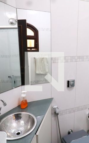 Casa à venda com 280m², 4 quartos e 1 vagaLavabo