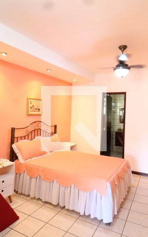 Casa à venda com 280m², 4 quartos e 1 vagaSuíte