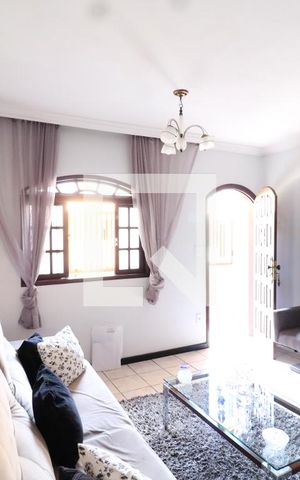 Casa à venda com 280m², 4 quartos e 1 vagaSala