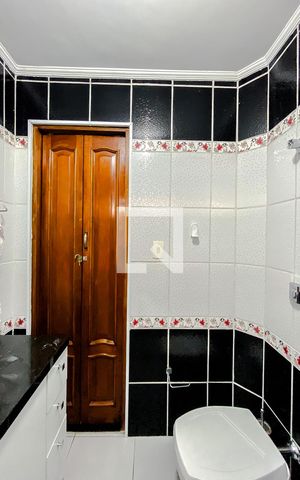 Apartamento para alugar com 80m², 3 quartos e sem vagaBanheiro