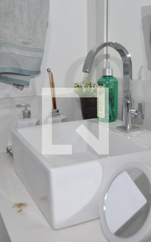Apartamento à venda com 55m², 2 quartos e 1 vagaBanheiro