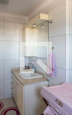 Casa à venda com 154m², 2 quartos e 4 vagasBanheiro