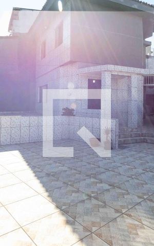 Casa à venda com 154m², 2 quartos e 4 vagasSacada